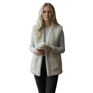 Steve Madden Sherpa Teddy Vest Cream Women's Small